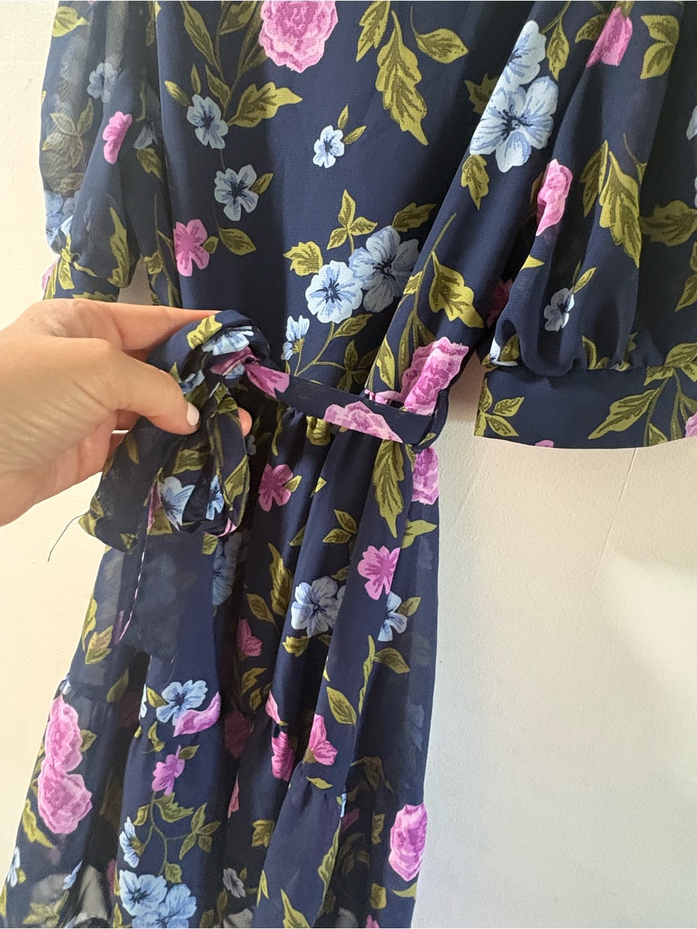 Zac Posen Navy Floral Midi Dress with Pink and Light Blue Blooms - Picture 7 of 8